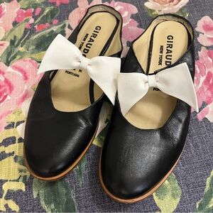 Giraudon New York Bow Flats size 36